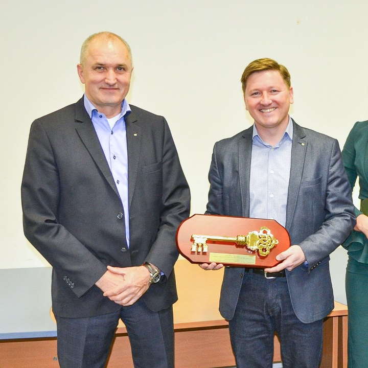 T 1 смена главы